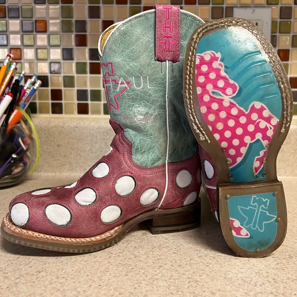 Size 11 Tin Haul cowgirl boots